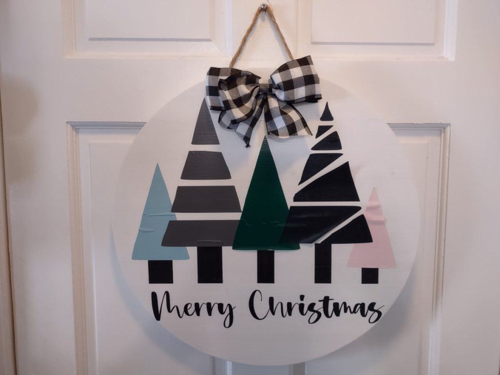 Custom-designed Christmas door hanger from Pikes Peak Shoppe
